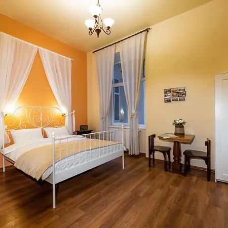 Hotel Post House Lwów